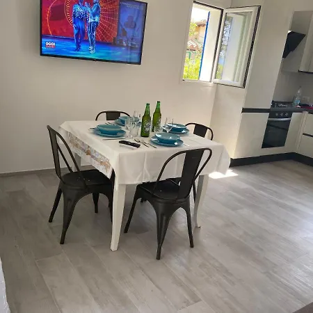 La Casa Sull'acqua * אולביה