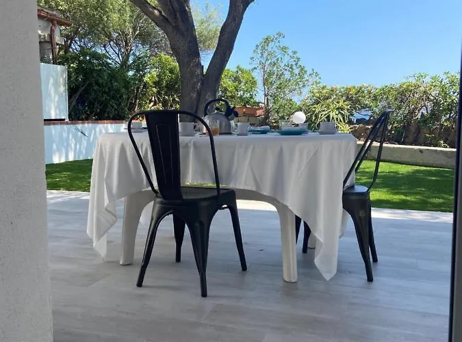 La Casa Sull'acqua Casa de Férias Olbia